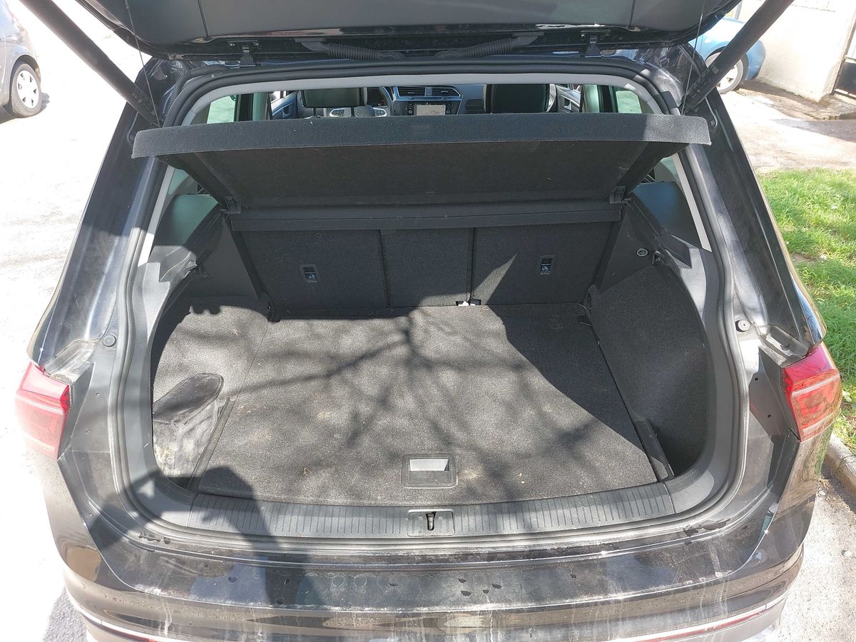 Volkswagen Tiguan 2022 — photo 10