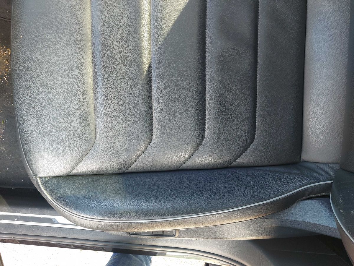 Volkswagen Tiguan 2022 — photo 54
