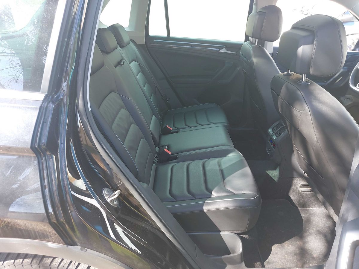 Volkswagen Tiguan 2022 — photo 15