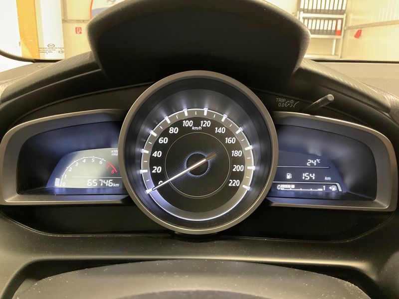Mazda 2 1.5 Exclusive-Line — zdjęcie 13