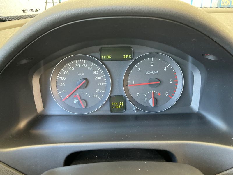 Volvo C30 1.6 DRIVe Kinetic — zdjęcie 4