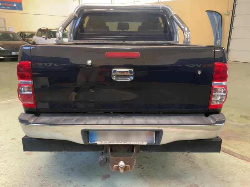 Toyota Hilux 3.0 Turbodiesel Double Cab Executive 4x4 — zdjęcie 5