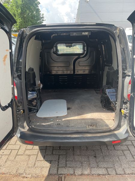 Ford Transit 1.5 TDCi Trend — zdjęcie 9