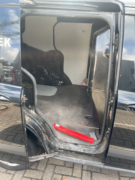 Ford Transit 1.5 TDCi Trend — zdjęcie 14