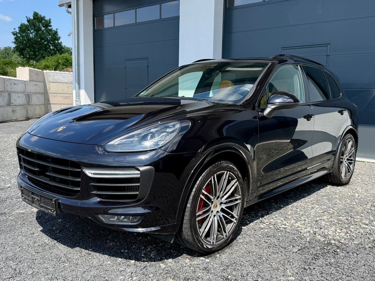 Porsche Cayenne 2015