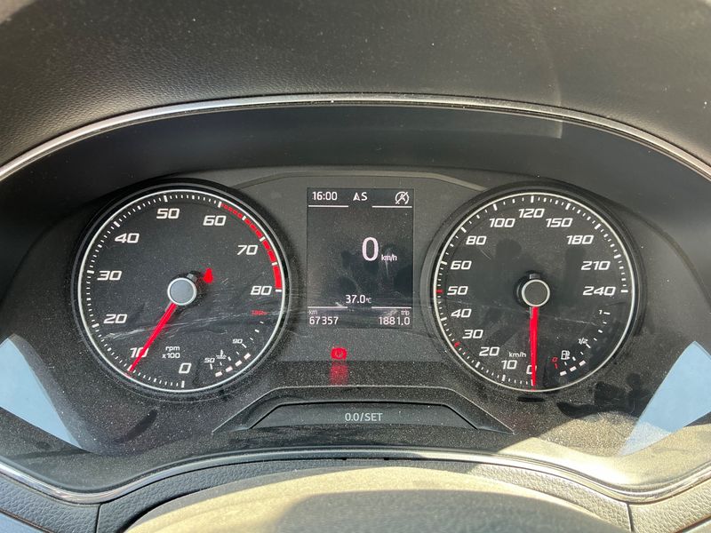 Seat Arona 1.0 TSI Style Business 2019 – снимка 18