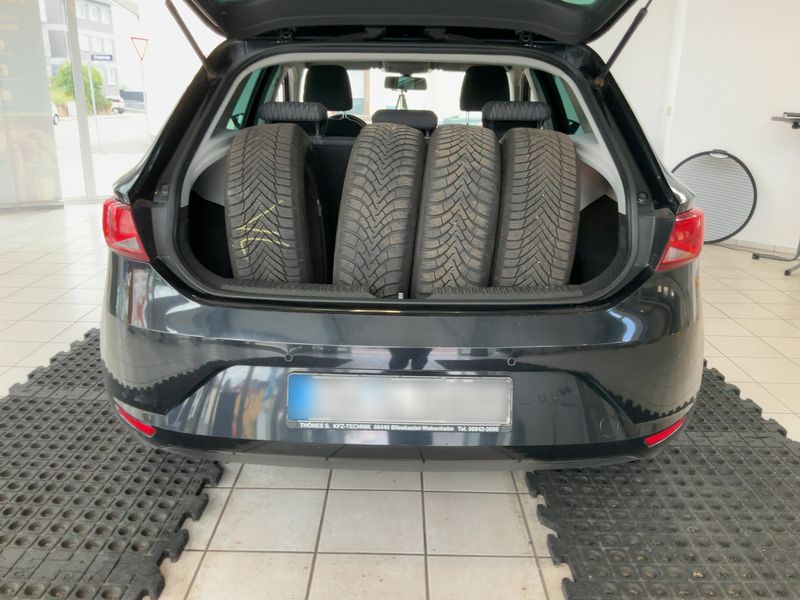 Seat Leon 1.6 TDI Style — zdjęcie 10
