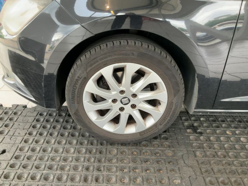 Seat Leon 1.6 TDI Style 2013 – снимка 3