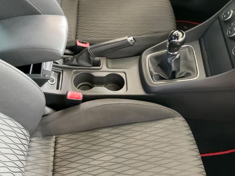 Seat Leon 1.6 TDI Style 2013 – снимка 31