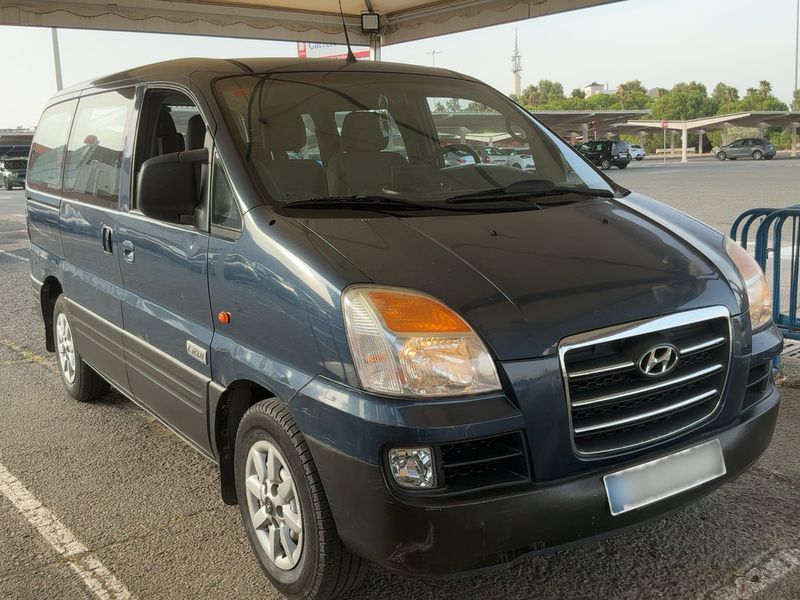 Hyundai H1 2.5 CRDi Starex — zdjęcie 8