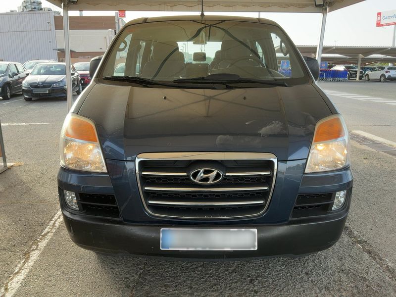 Hyundai H1 2.5 CRDi Starex — zdjęcie 9