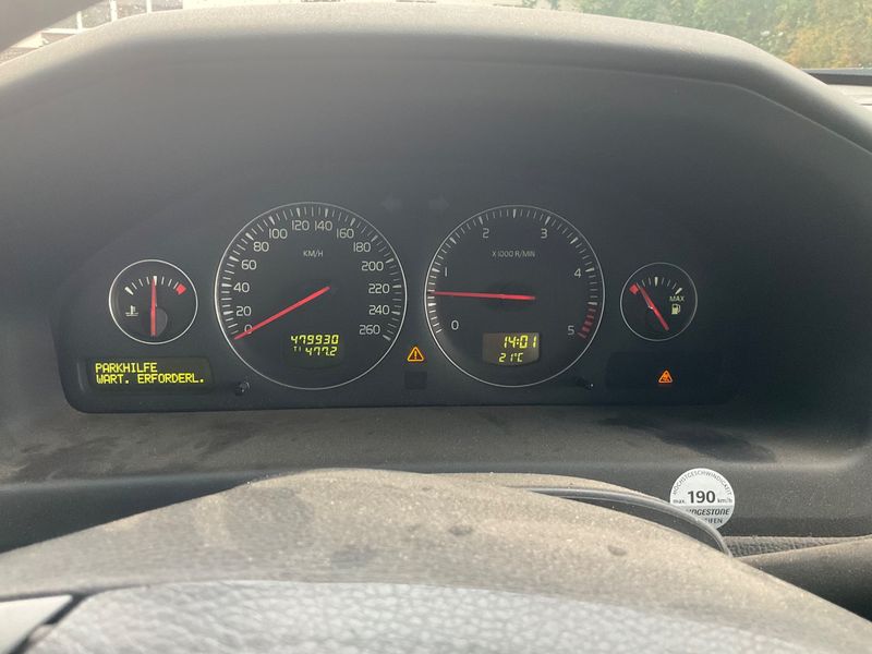 Volvo V70 2.4 D Edition Comfort — zdjęcie 4