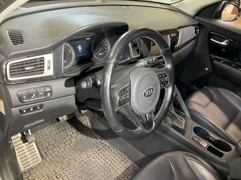 Kia Niro 1.6 Plug-in Hybrid Spirit 2018 – снимка 33