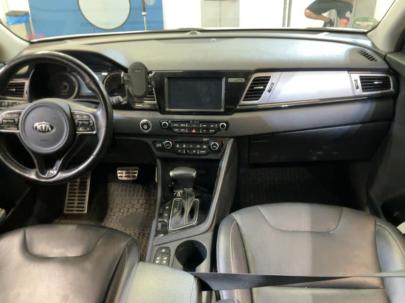 Kia Niro 1.6 Plug-in Hybrid Spirit — zdjęcie 12