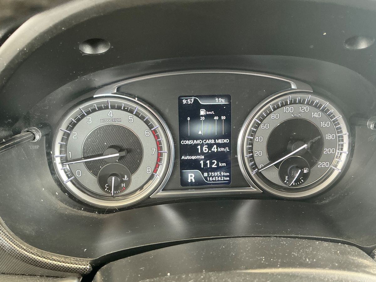 Suzuki Vitara 2019 — photo 19