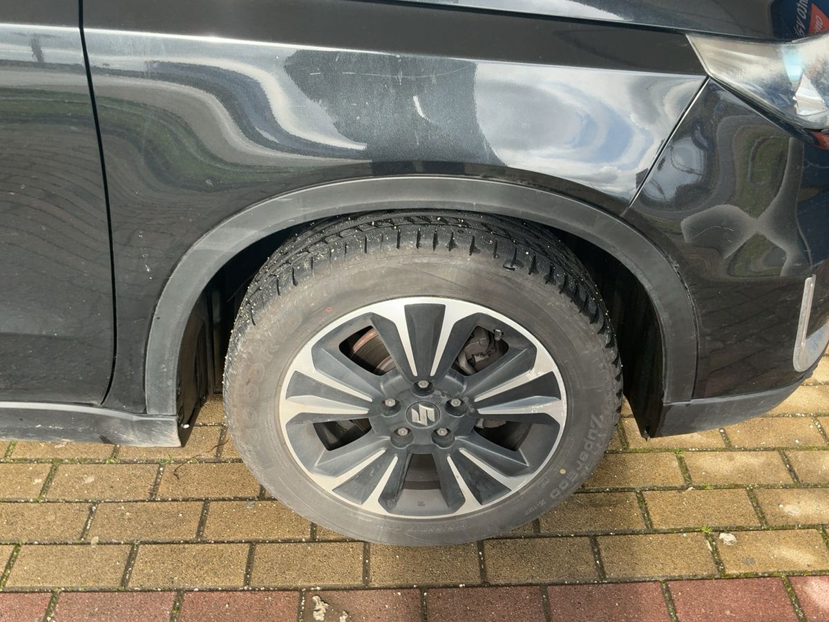 Suzuki Vitara 2019 — photo 12