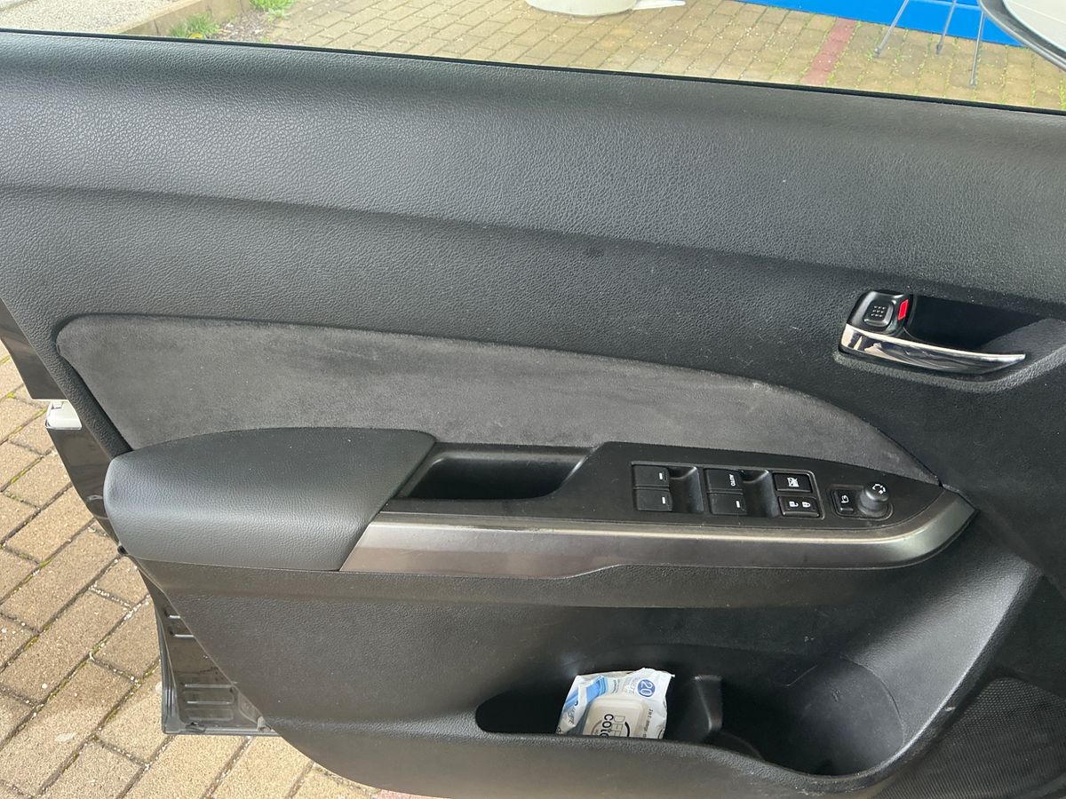 Suzuki Vitara 2019 — photo 49