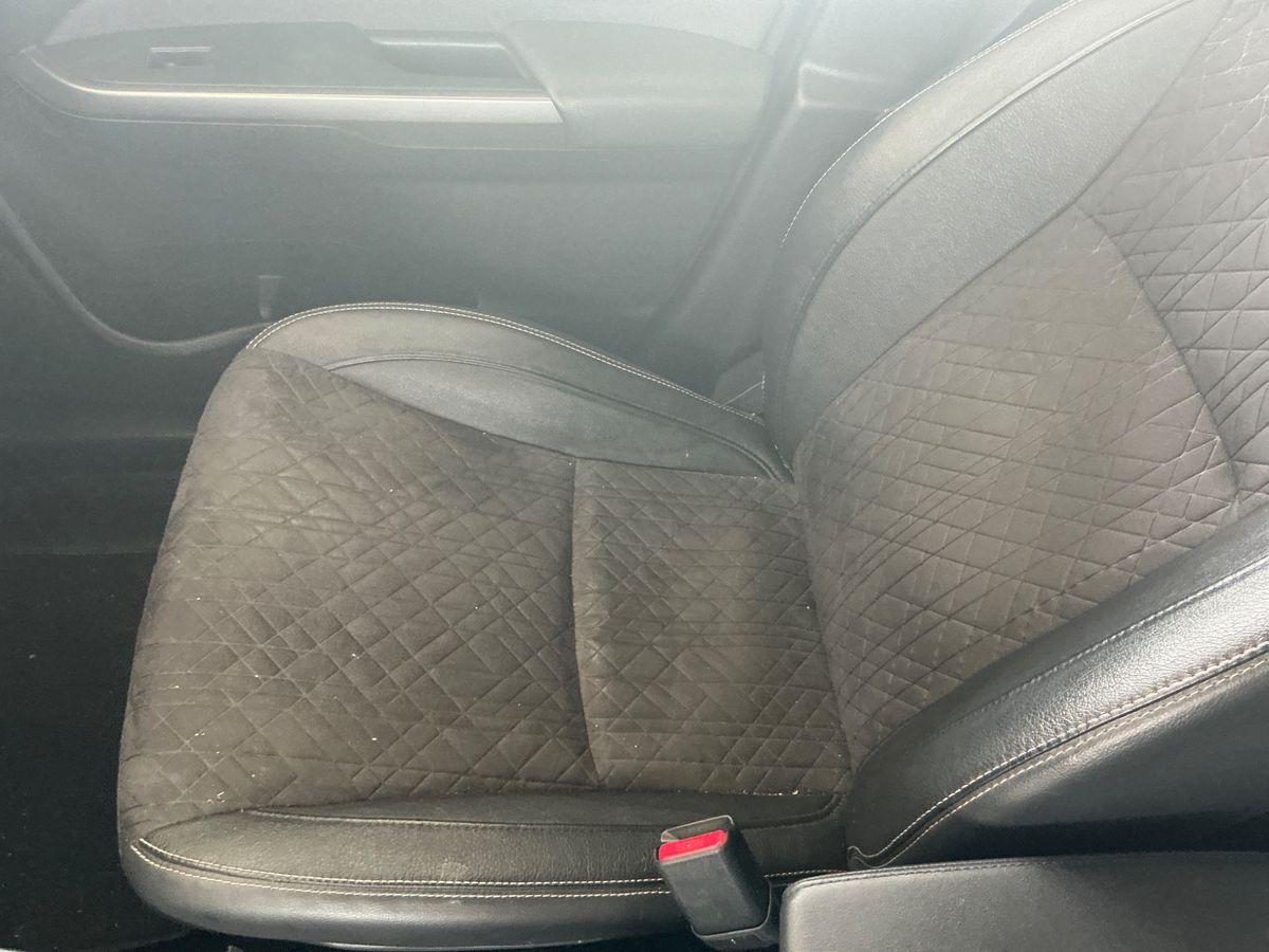Suzuki Vitara 2019 — photo 47