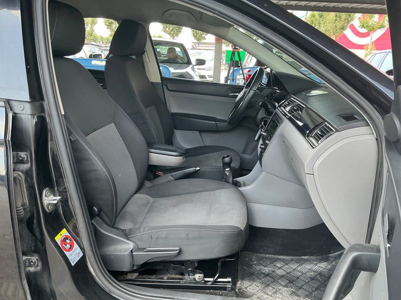 Seat Toledo 1.6 TDI Style — zdjęcie 3