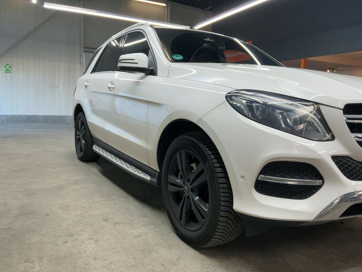 Mercedes-Benz GLE-Klasse 2017 — photo 13