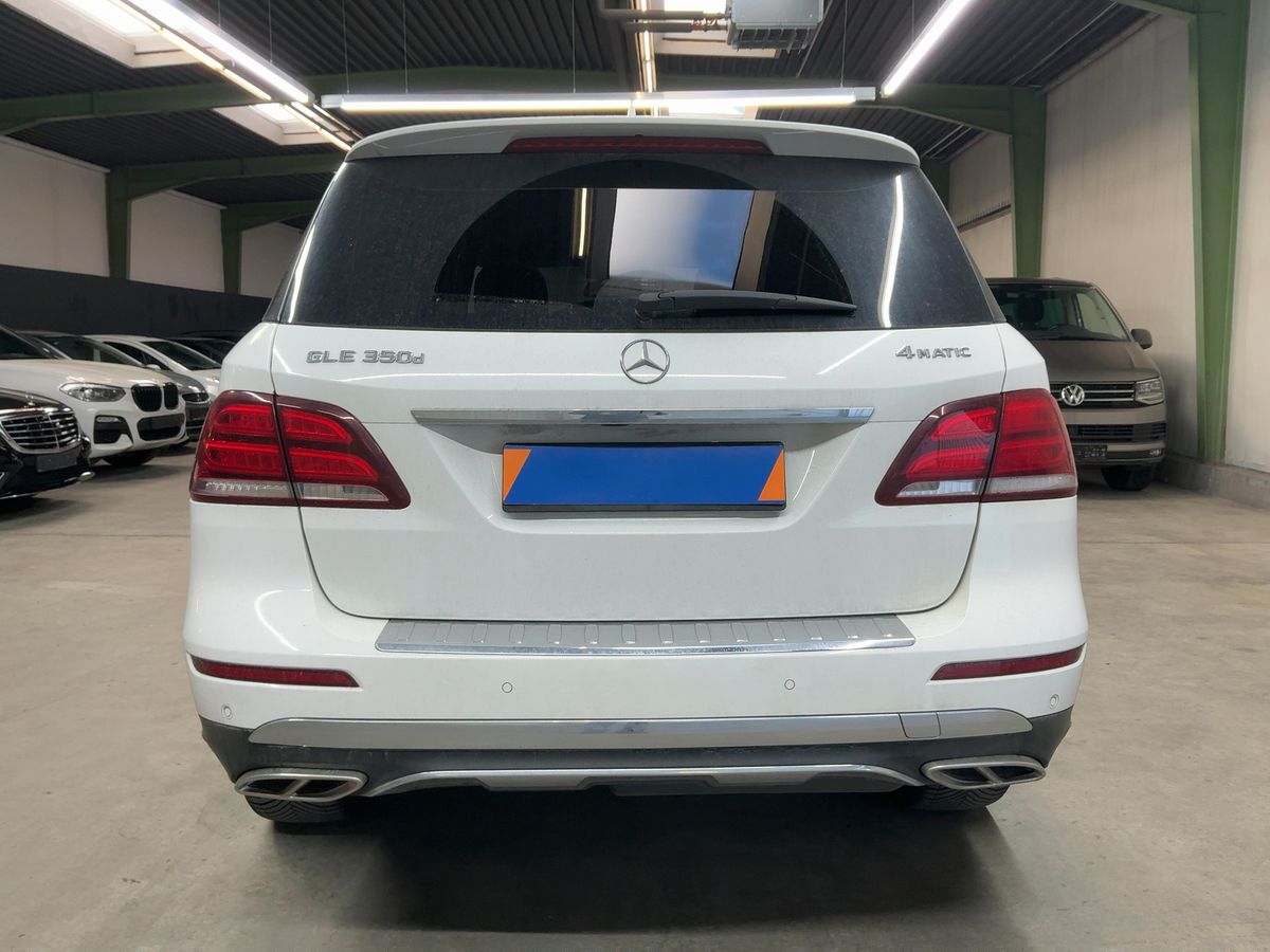 Mercedes-Benz GLE-Klasse 2017 — photo 8