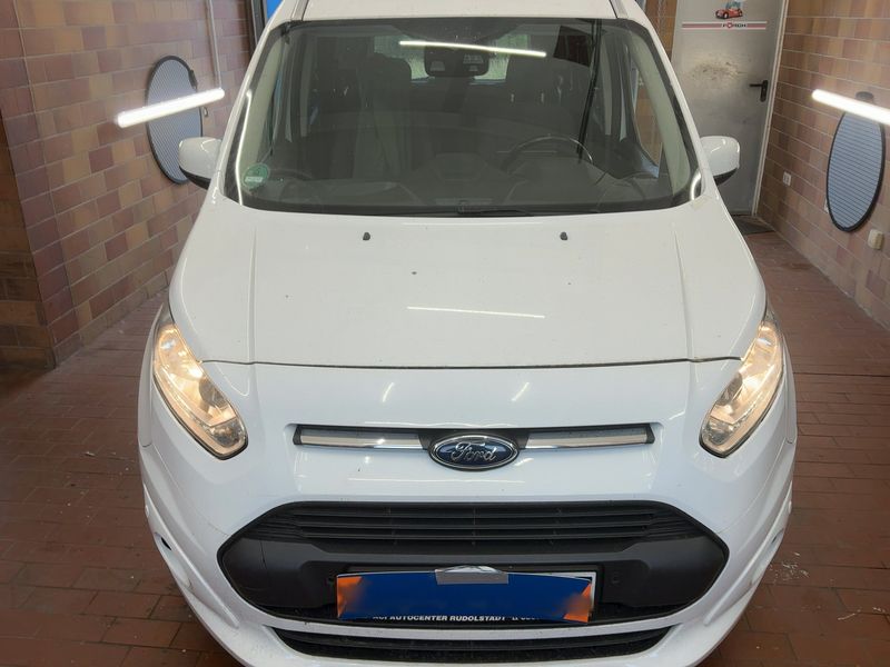 Ford Grand Tourneo Connect 1.5 TDCi Titanium — zdjęcie 9