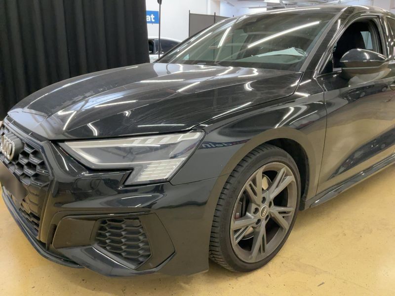 Audi S3 2.0 TFSI quattro — zdjęcie 2