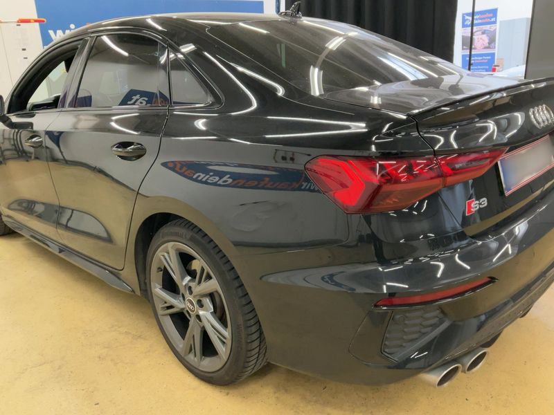 Audi S3 2.0 TFSI quattro — zdjęcie 3