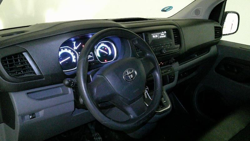 Toyota ProAce electric drive 100 kW Van L1 GX — zdjęcie 13