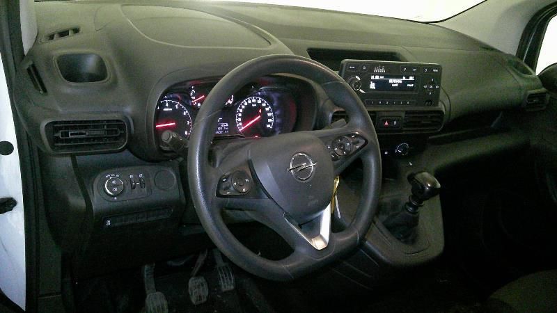 Opel Combo 1.5 CDTI Selection — zdjęcie 11