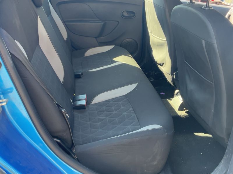 Dacia Sandero 0.9 TCe LPG Ambiance — zdjęcie 14