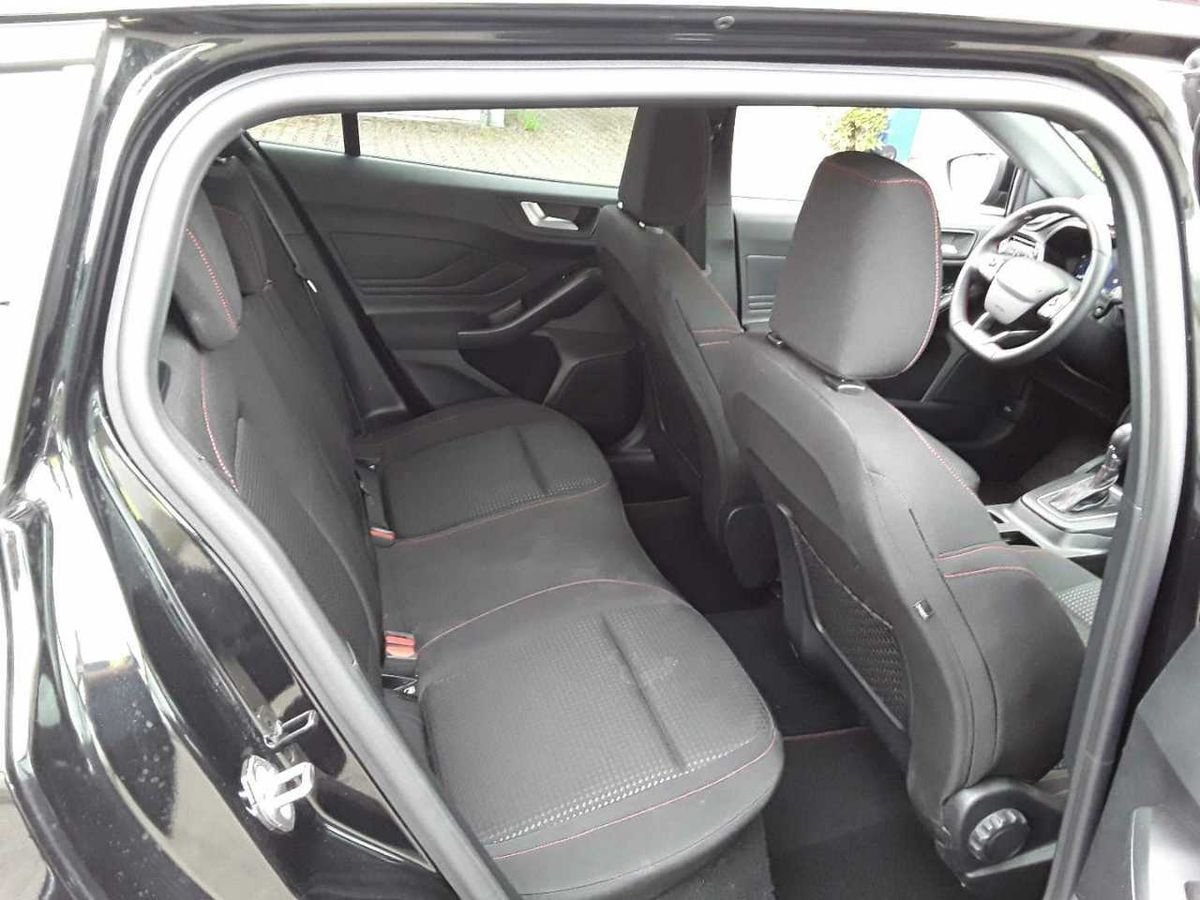 Ford Focus 1.0 EcoBoost Mild-Hybrid ST-Line X