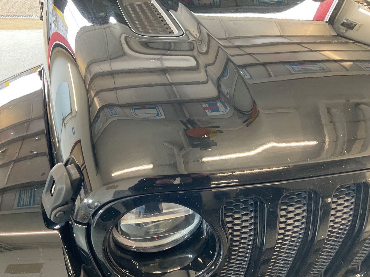 Jeep Wrangler 2020 — photo 34
