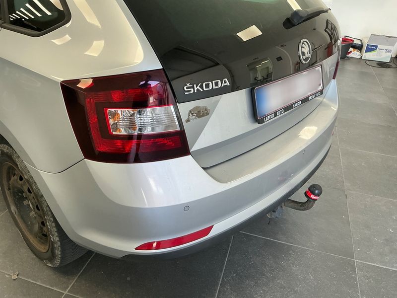 Skoda Rapid Spaceback 1.6 TDI Elegance 2014 – снимка 29