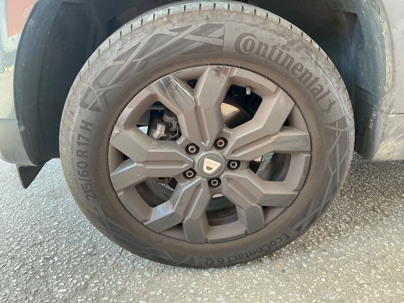 Dacia Duster 1.0 TCe LPG Extreme 2023 – снимка 3