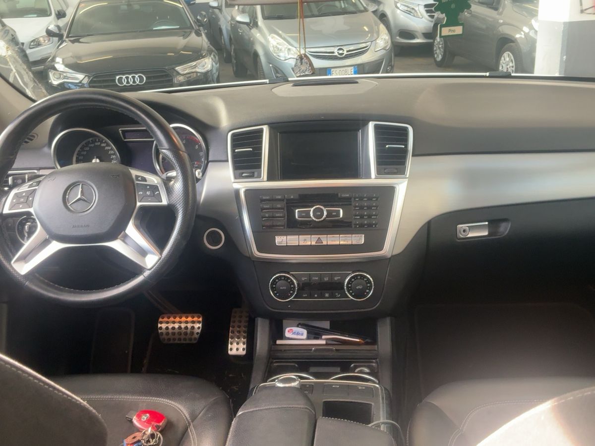 Mercedes-Benz M-Klasse 2014 — photo 18