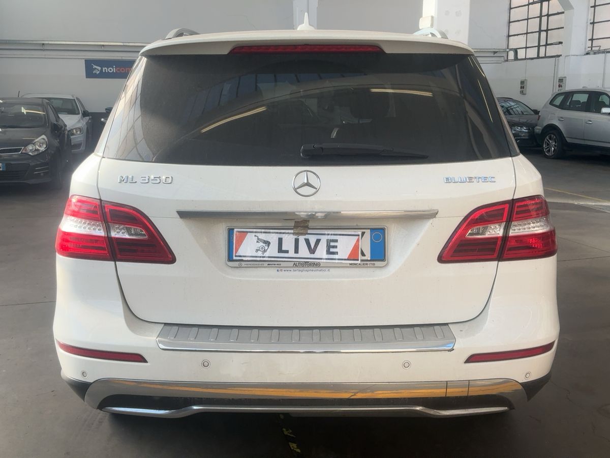 Mercedes-Benz M-Klasse 2014 — photo 8