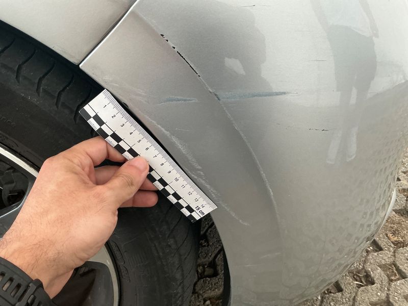 Peugeot 208 1.6 HDi Allure 2014 – снимка 30