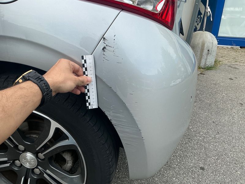 Peugeot 208 1.6 HDi Allure 2014 – снимка 28