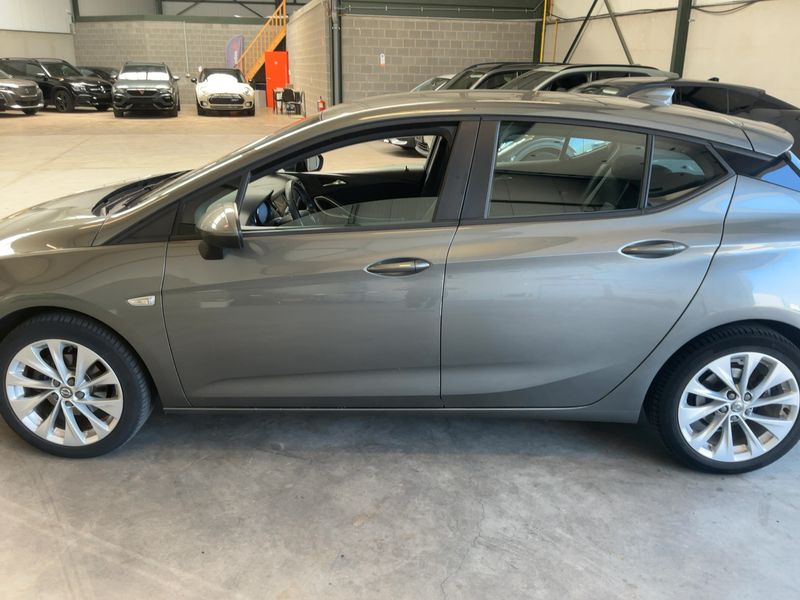 Opel Astra 1.4 SIDI Turbo Business Start/Stop — zdjęcie 4