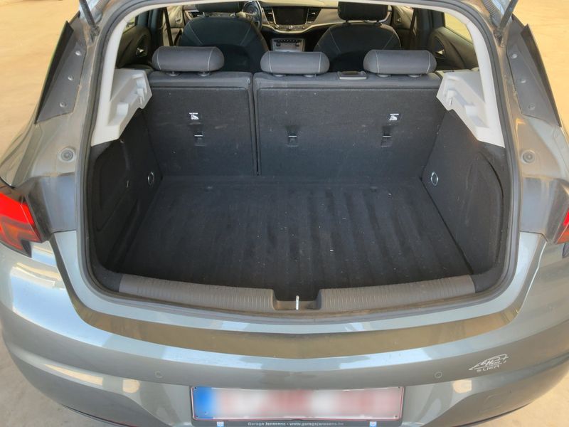 Opel Astra 1.4 SIDI Turbo Business Start/Stop — zdjęcie 10