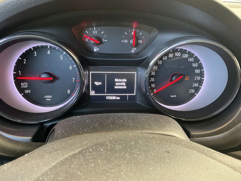 Opel Astra 1.4 SIDI Turbo Business Start/Stop — zdjęcie 13