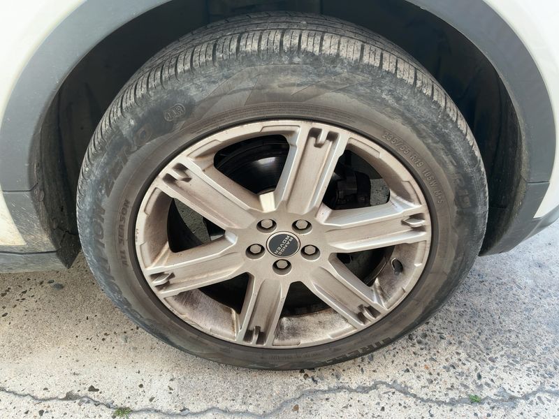 Land Rover Evoque 2.2 Td4 Dynamic 2012 – снимка 11