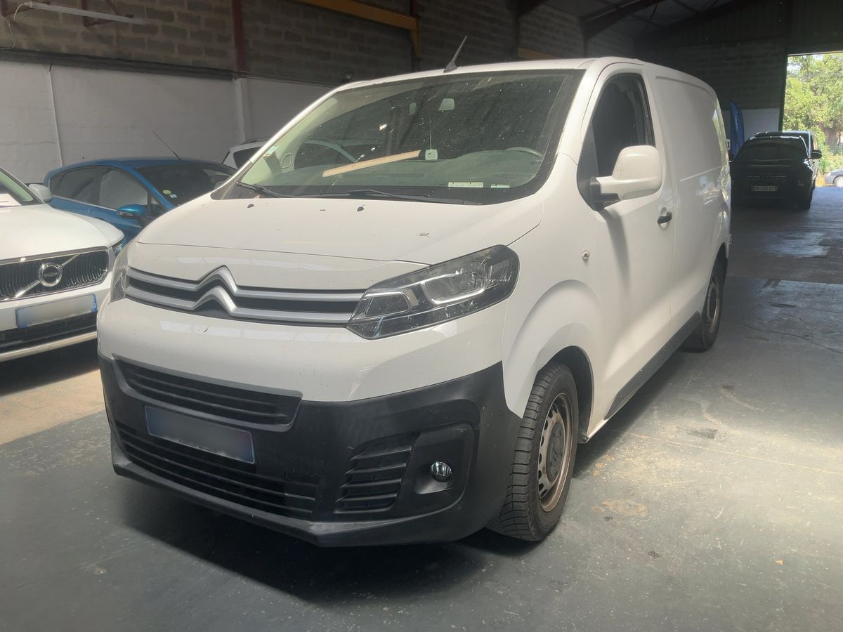 Citroen Jumpy 2017 — photo 1