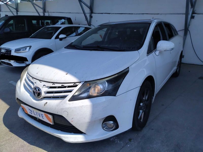 Avensis 2.0 D-4D Advance