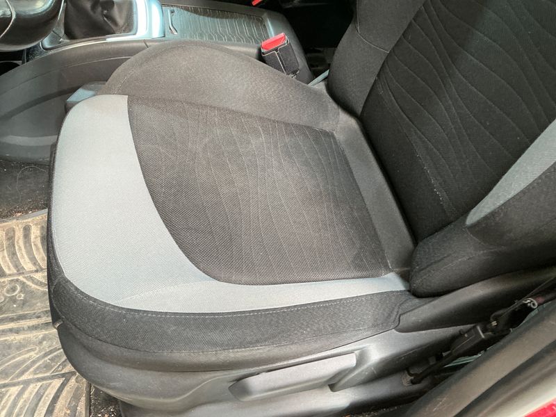 Citroen C4 Grand Picasso 1.6 Blue-HDi Selection 2015 – снимка 25