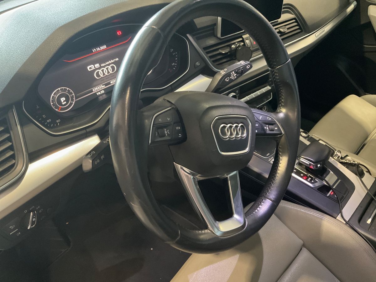 Audi Q5 2019 — photo 37