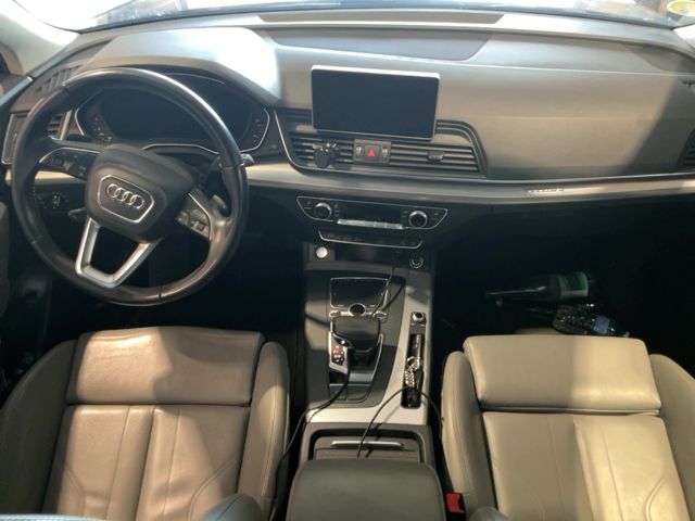 Audi Q5 2019 — photo 18