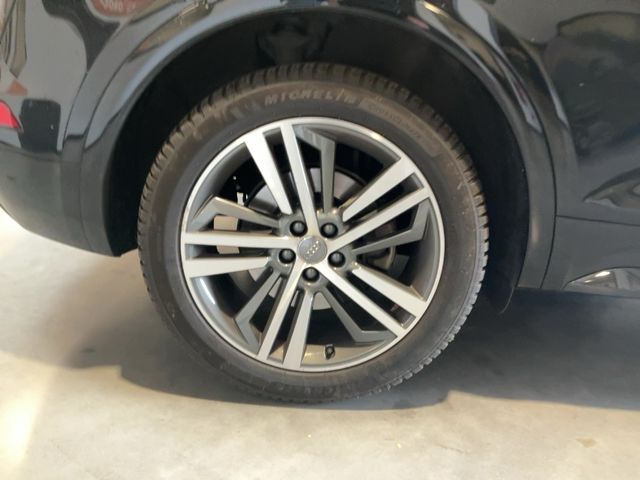 Audi Q5 2019 — photo 10