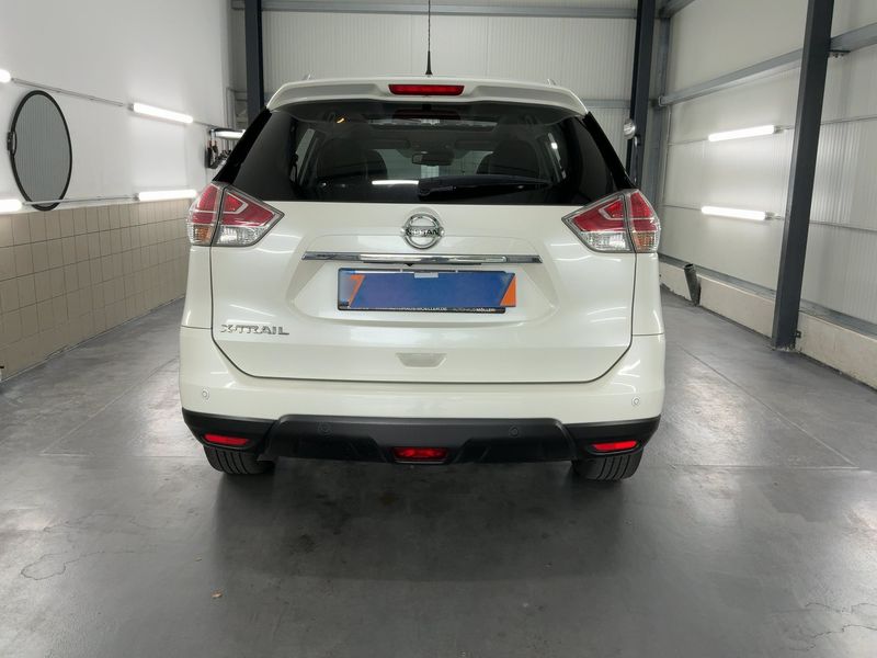 Nissan X-Trail 1.6 dCi Tekna 4x4 — zdjęcie 5